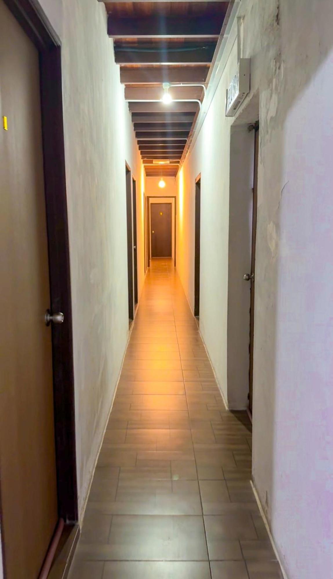ג'ורג' טאון Tonight Hotel מראה חיצוני תמונה